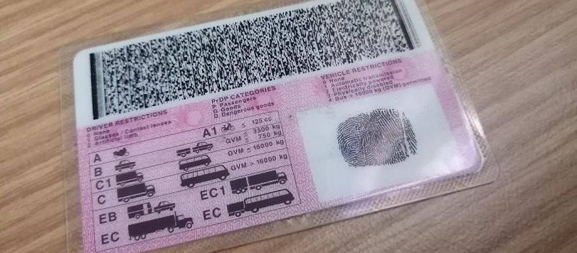 Driving licence problems need more time to solve – AA